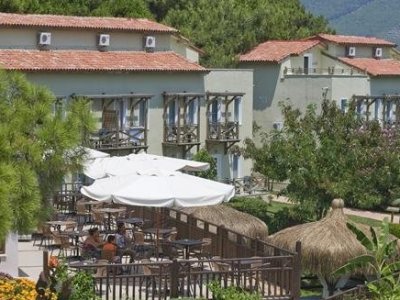 Фото отеля Crystal Flora Beach Resort 5*