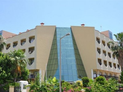 Фото отеля Larissa Inn Hotel (ex. Rizzi Hotel) 4*