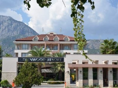 Фото отеля Sherwood Greenwood Resort Hotel 4*