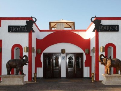 Фото отеля Domina Coral Bay Harem Deluxe 5*