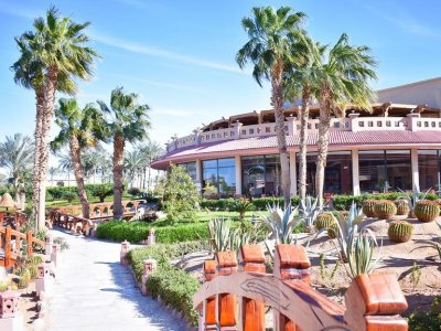 Фото отеля Parrotel Aqua Park Resort (Ex. Park Inn By Radisson) 4*+
