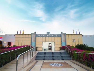 Фото отеля Tivoli Hotel Aqua Park 4*