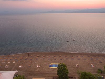 Фото отеля Island Beach Resort (Superior) 3*