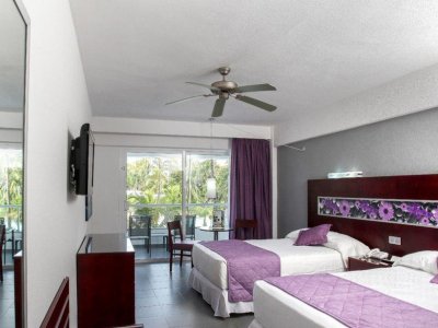 Фото отеля Riu Naiboa 4*