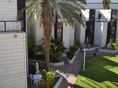 Фото отеля Isrotel Riviera Club 3*