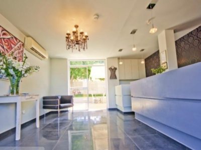Фото отеля Q Hotel Village 3*