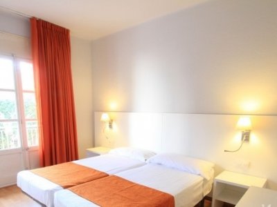 Фото отеля Villa Garbi 2*