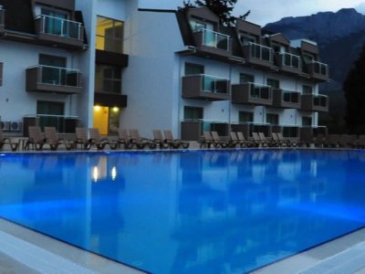 Фото отеля Royal Batont Hotel 4*