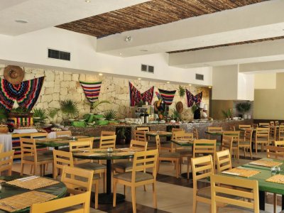 Фото отеля El Tukan Hotel & Beach Club 4*