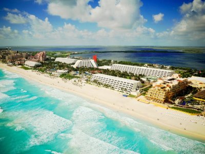 Фото отеля Grand Oasis Cancun 4*