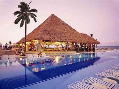 Фото отеля RIU Caribe 5*
