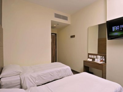 Фото отеля Value Hotel Thomson 3*