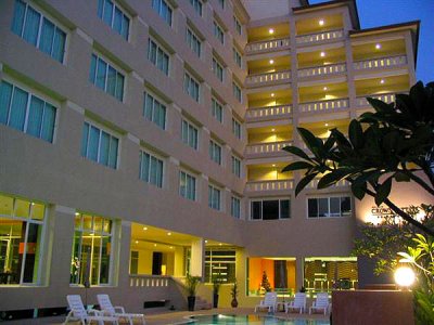Фото отеля Crown Pattaya Beach 3*