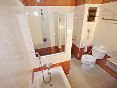 Фото отеля Lek Villa 3*