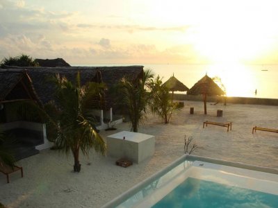 Фото отеля Nur Beach Hotel 3*