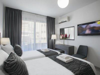 Фото отеля Blazer Residence (Ex. Petrou Bros Hotel)