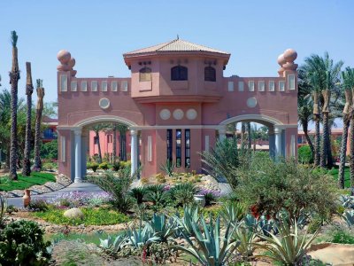 Фото отеля PARROTEL BEACH RESORT (EX. RADISSON BLU RESORT SHARM EL SHEIKH) 5*