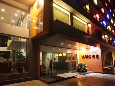 Фото отеля Hotel Elan 3*