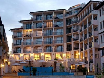 Фото отеля Cliff Beach 4*