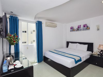 Фото отеля Cosy Hotel 2*