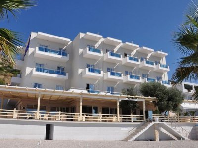 Фото отеля Coral Hotel & Resort 4